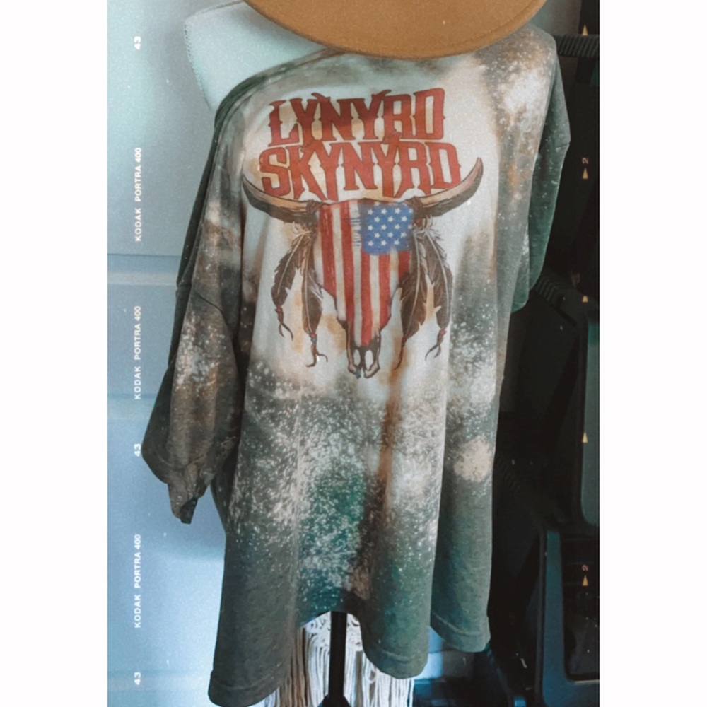 Bleached band tee